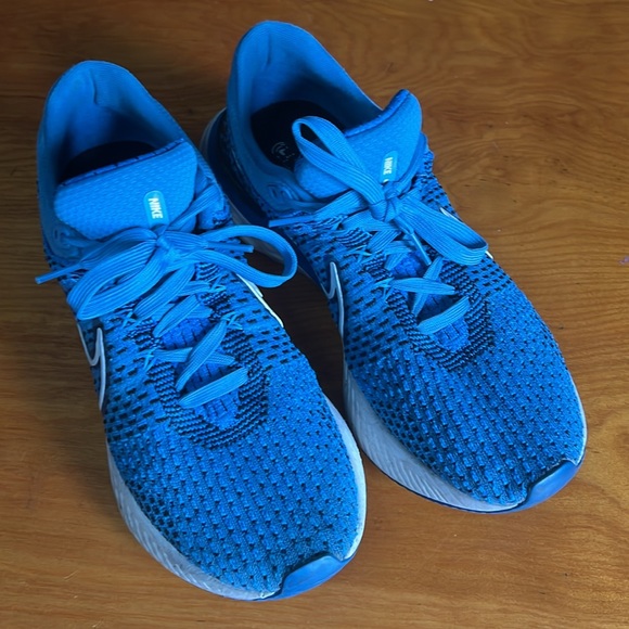 Nike react men US 10 - Picture 4 of 6